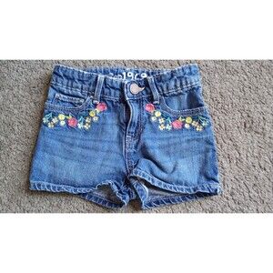 Baby Gap 1969 Toddler Girl Shorts Size 2 Years Embroidered Flowers
